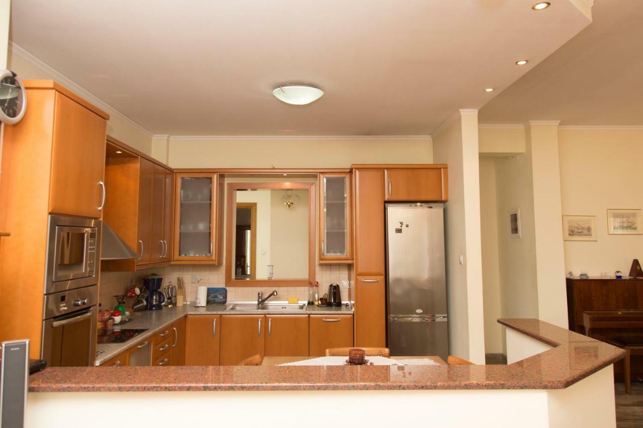 Veta'S Spacious Central Apartment Seres Zewnętrze zdjęcie