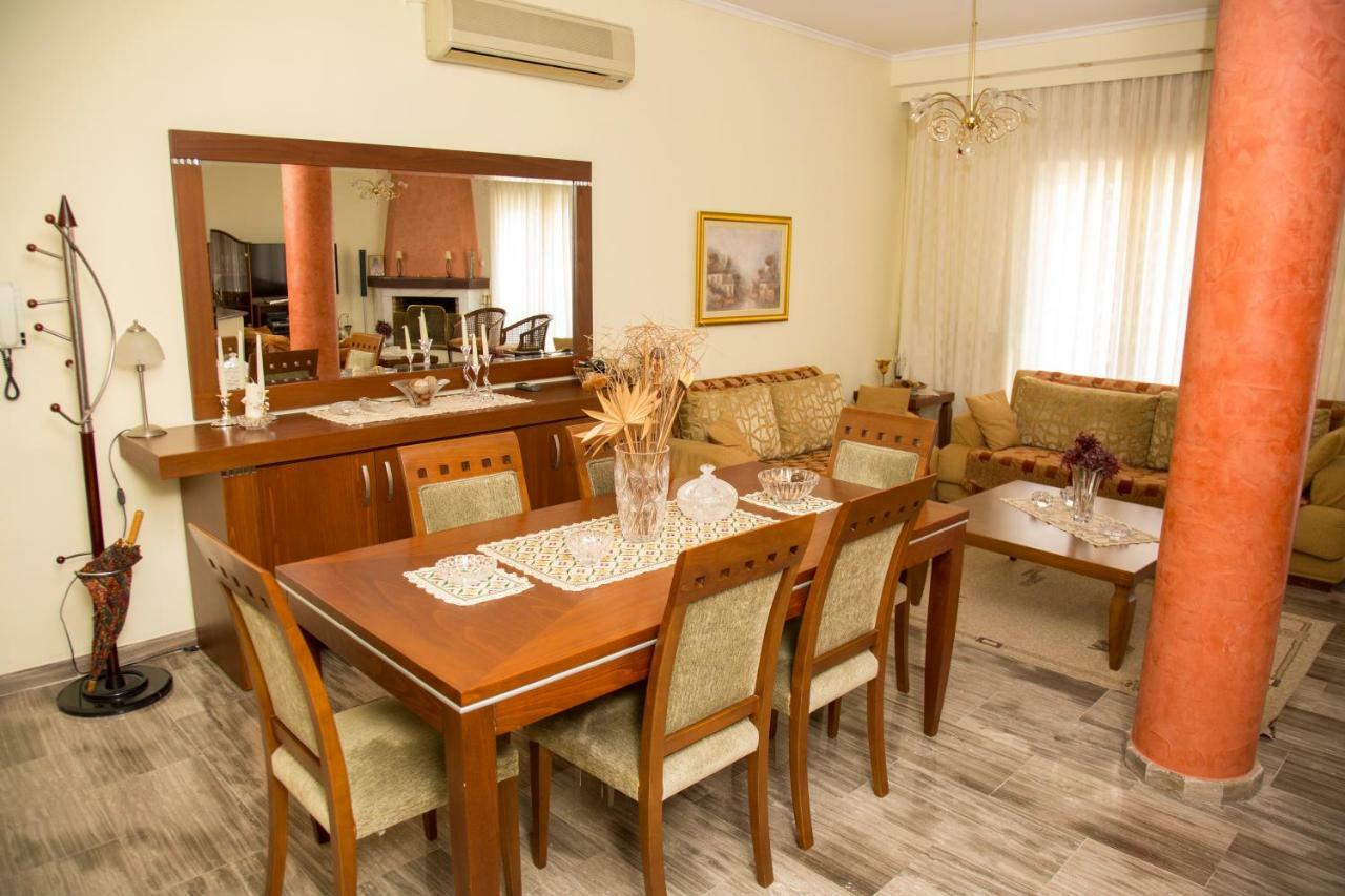 Veta'S Spacious Central Apartment Seres Zewnętrze zdjęcie